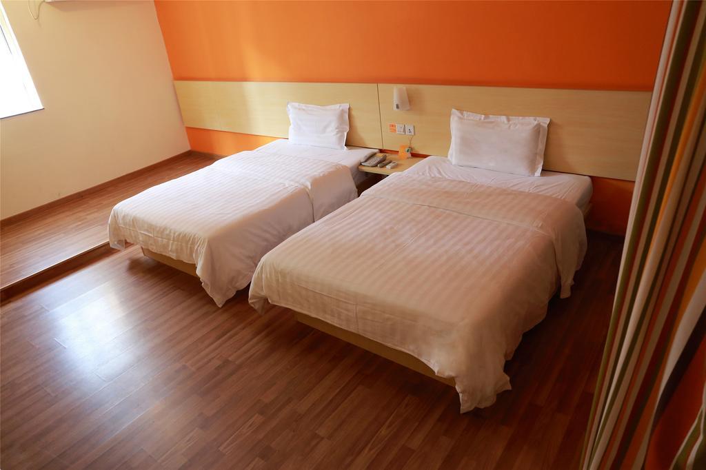7Days Inn Guiyang Posts And Telecommunications Building Quý Dương Ngoại thất bức ảnh